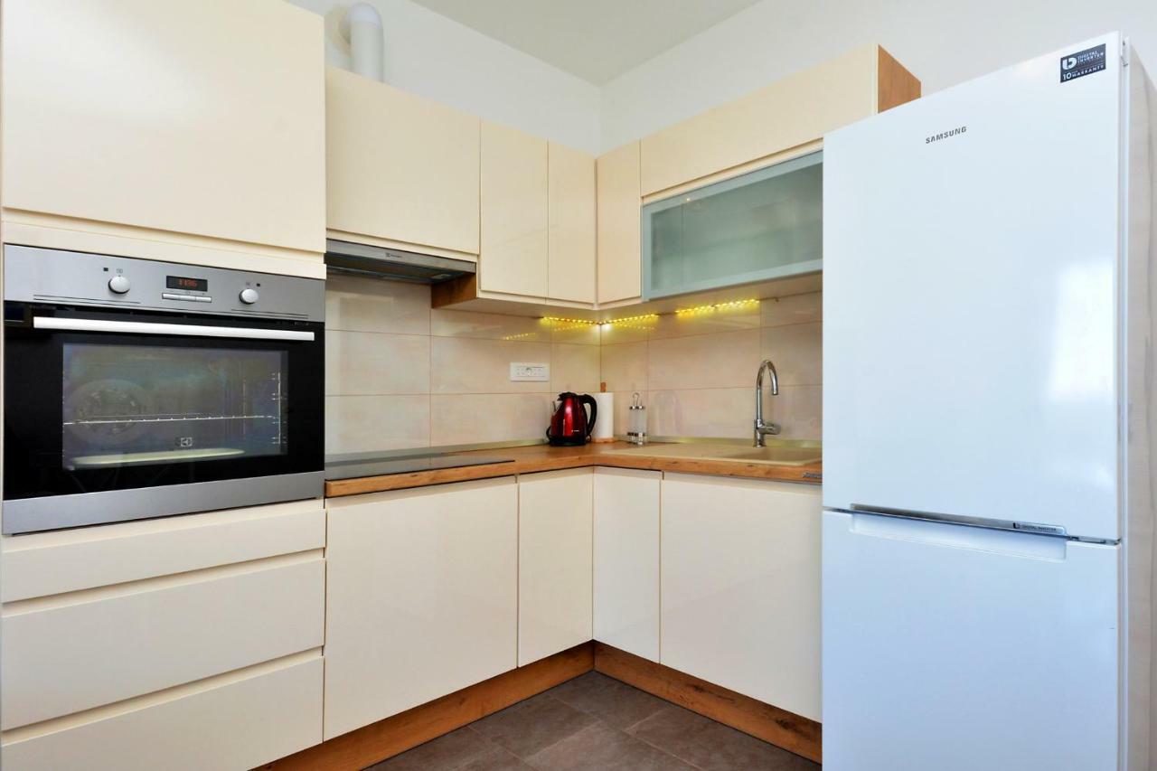 Apartamento M & M Podstrana Exterior foto